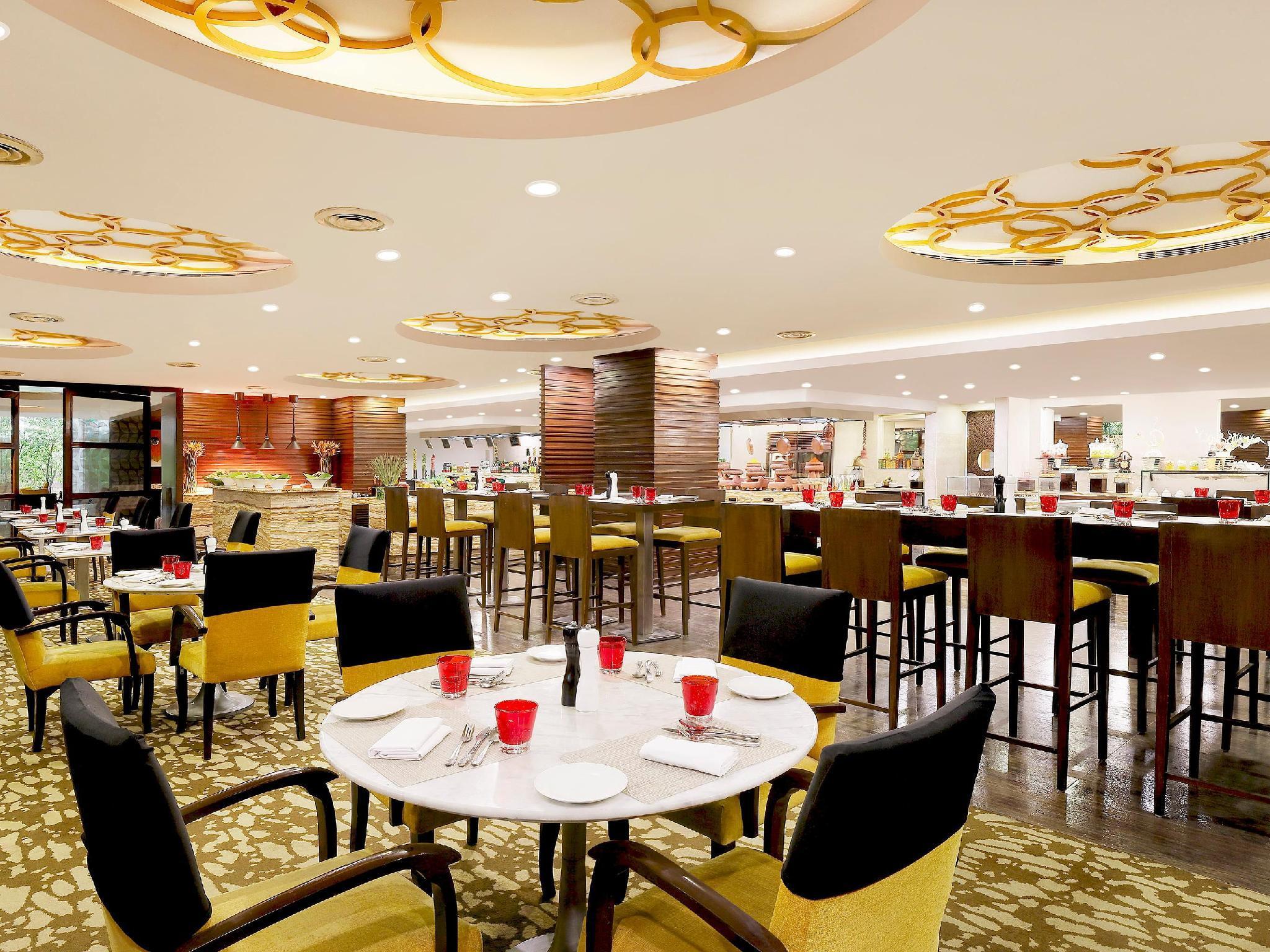 Crowne Plaza Ahmedabad City Centre By Ihg Dış mekan fotoğraf