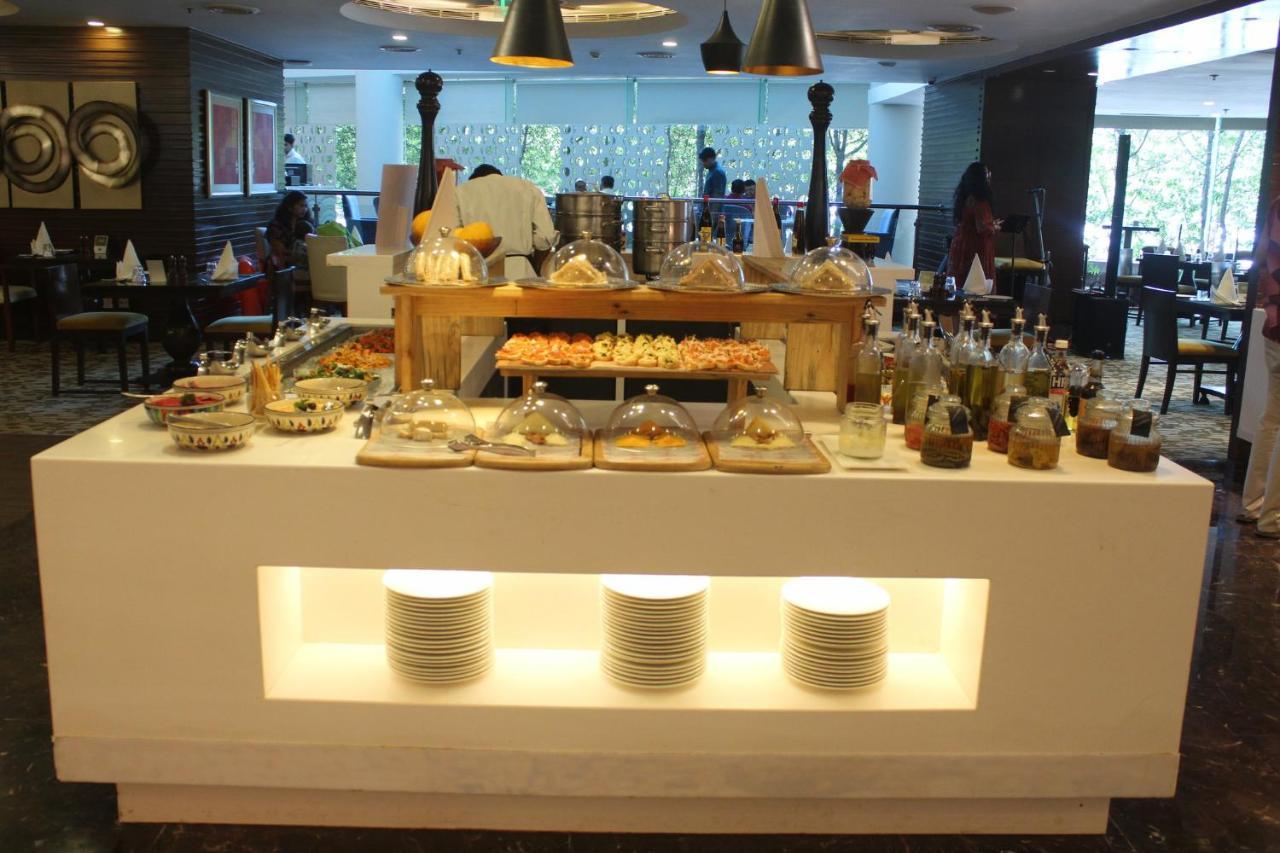 Crowne Plaza Ahmedabad City Centre By Ihg Dış mekan fotoğraf