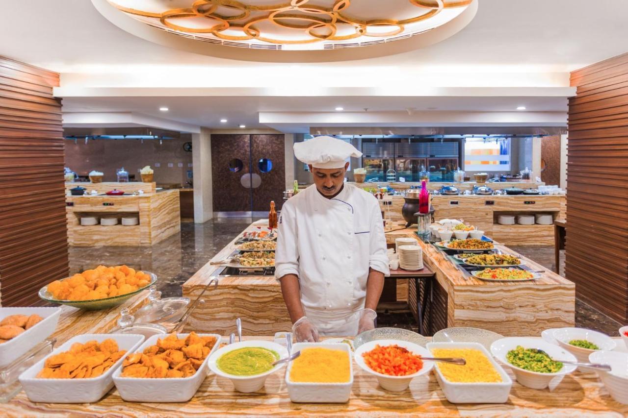 Crowne Plaza Ahmedabad City Centre By Ihg Dış mekan fotoğraf