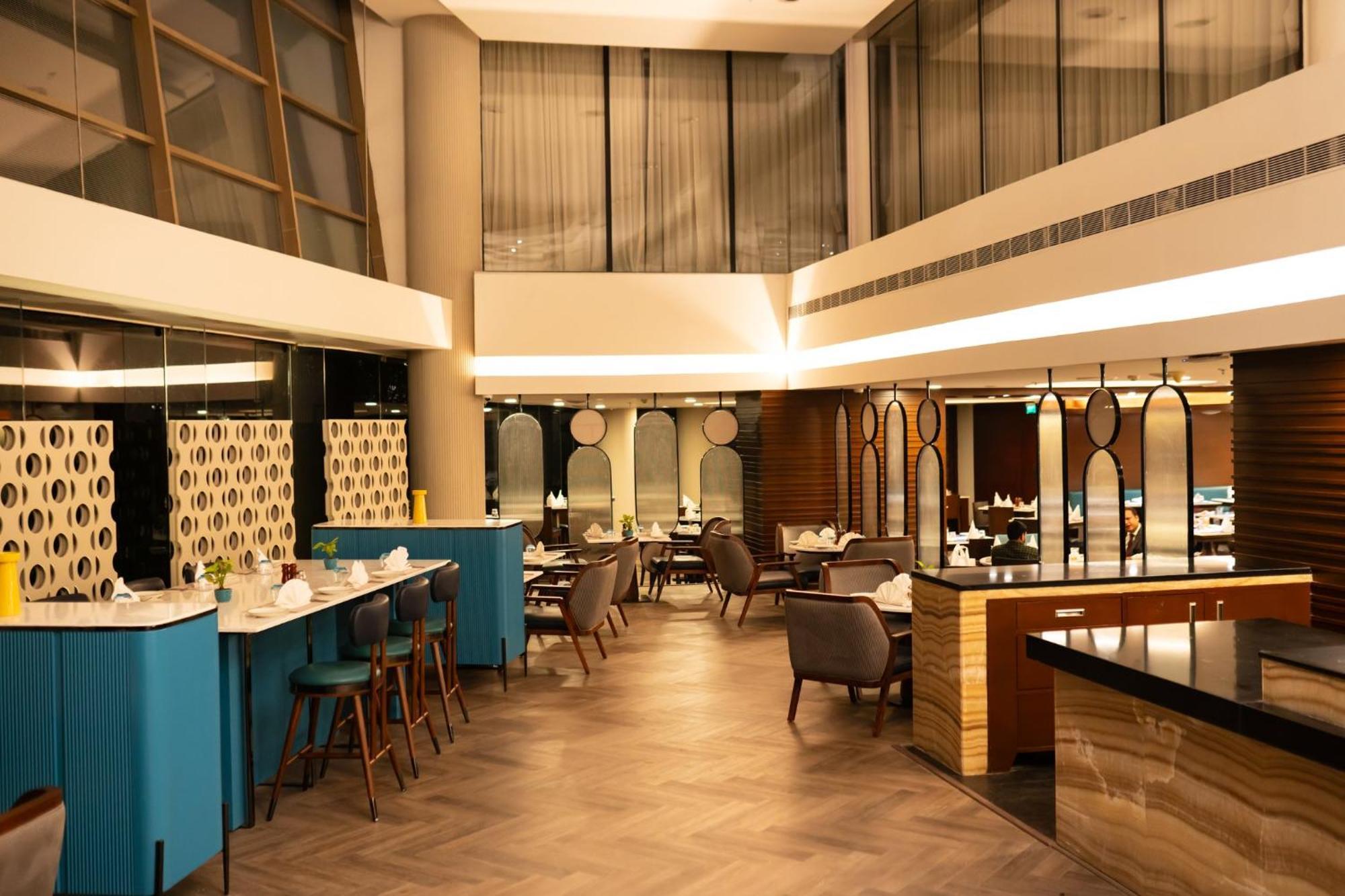 Crowne Plaza Ahmedabad City Centre By Ihg Dış mekan fotoğraf